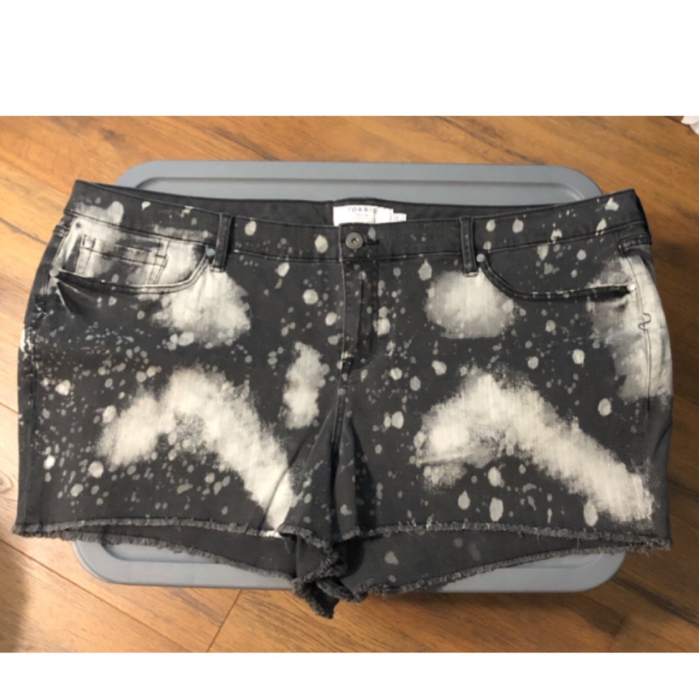 Torrid Shorts